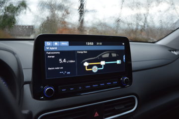 HYUNDAI KONA HYBRID 18