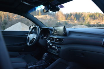 HYUNDAI TUCSON 15