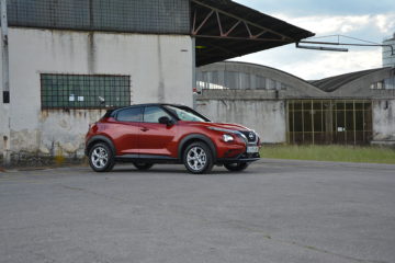 NISSAN JUKE 05