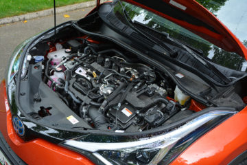 TOYOTA C-HR 29