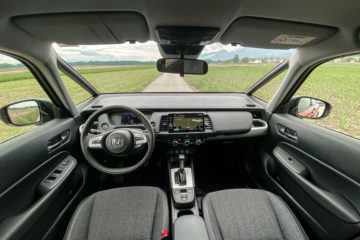Honda Jazz hibrid 2020 (16)