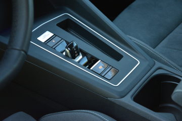 VW GOLF VIII 31