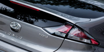 Hyundai_Ioniq_Hybrid_Premium_33