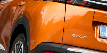 Peugeot_2008_12_PureTech_130_EAT8_GT_Line_47