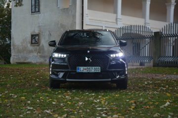 DS7 CROSSBACK 02