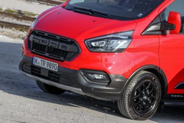 Ford Active in Trail Custom (4)