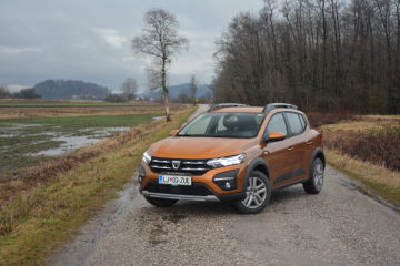 DACIA SANDERO 07