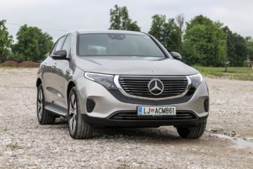 Mercedes EQC (13)
