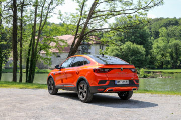 Renault Megane Conquest (10)