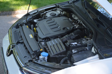 VOLKSWAGEN GOLF VARIANT 24