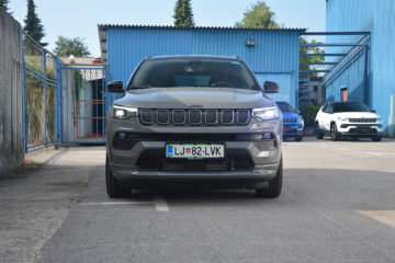 JEEP COMPASS 03