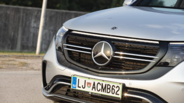 Mercedes_Benz_EQC_400_4Matic_48