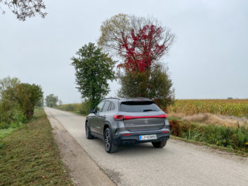 Mercedes EQA (8)