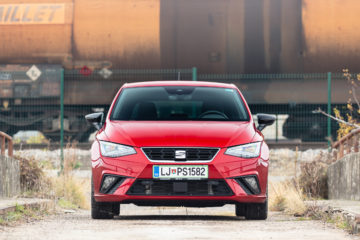 Seat_Ibiza_10_TSI_110_DSG_FR_22