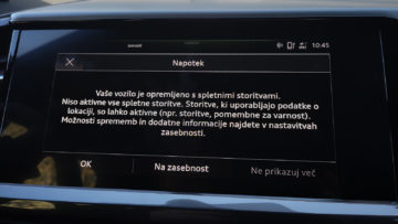 Audi_Q4_40_e-tron_S-line_38