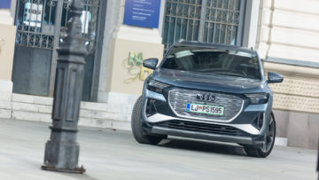 Audi_Q4_40_e-tron_S-line_50