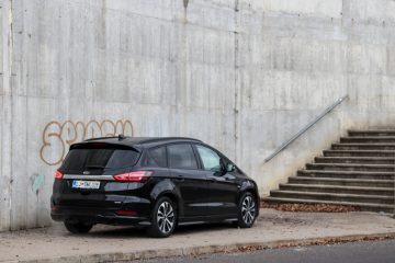 Ford S-Max Hybrid (4)