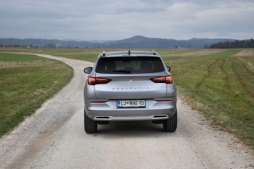 OPEL GRANDLAND 05