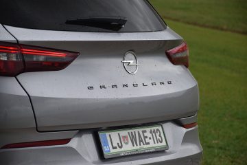 OPEL GRANDLAND 11