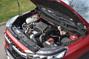 SUZUKI S-CROSS 29