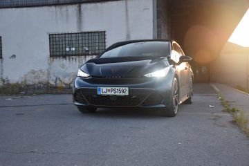 CUPRA BORN 05