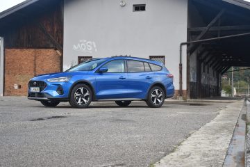 FORD FOCUS ACTIVE 03