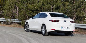 Mazda3_e_SkyactivG122_Plus_ST_20