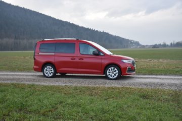 FORD TOURNEO CONNECT 03