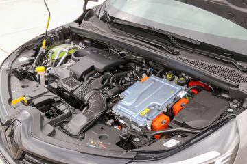 Renault Captur E-Tech Engineered 145 Hybrid (12)