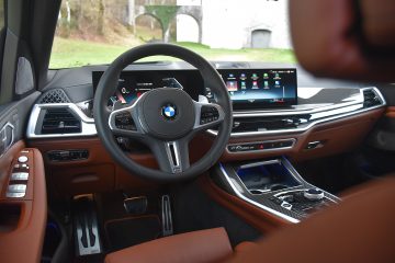 BMW X7 12