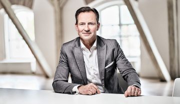 THOMAS-SCHAEFER-01