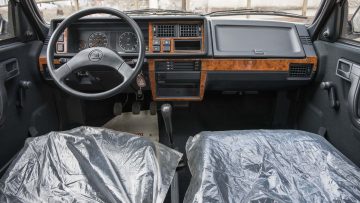 world-s-best-preserved-skoda-fav (3)