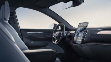 2024-volvo-ex30-interior (2)