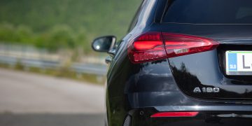 Mercedes-Benz_A_180_AMG_Line_77