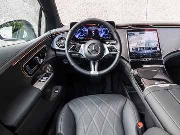 Mercedes-Benz_EQE_350_4Matic_14