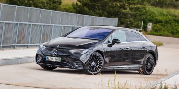 Mercedes-Benz_EQE_350_4Matic_22