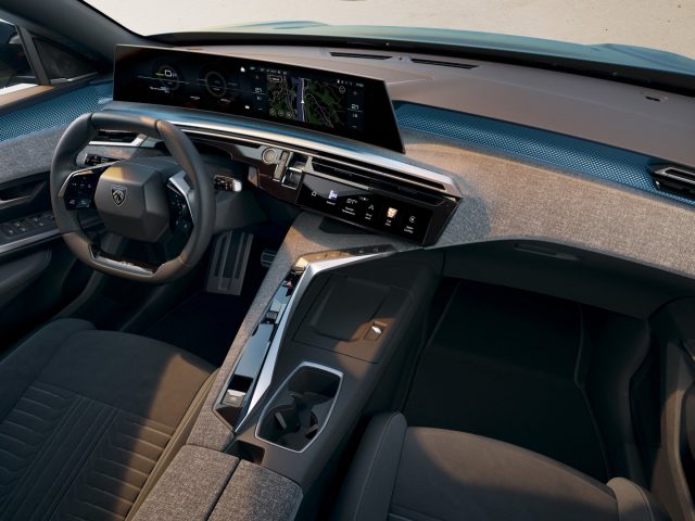 peugeot i-cockpit new 3008 2