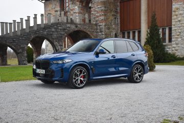 BMW X5 50e 03