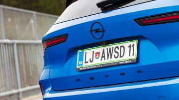 Opel_Astra_SportsTourer_12Turbo_8AT_GS_19