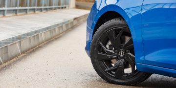 Opel_Astra_SportsTourer_12Turbo_8AT_GS_21