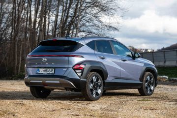 Hyundai Kona HEV hybrid hibrid avtomobilizem.com_12