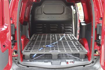 Ford Transit Courier (9)