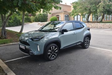 TOYOTA YARIS CROSS FL 07