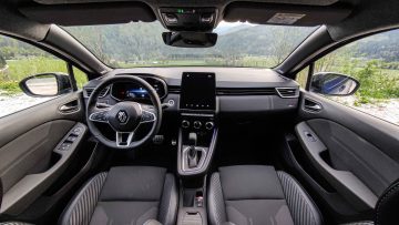Renault Clio Hybrid e-tech-17