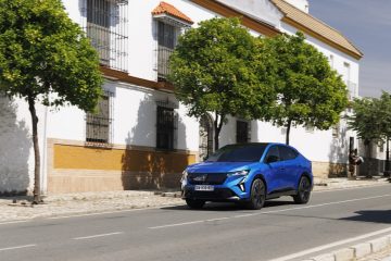 Renault Rafale E-Tech Hybrid Esprit Alpine Summit Blue (1)