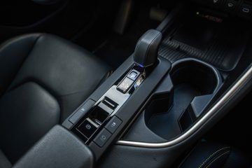 Toyota C-HR CHR Hibrid Hybrid-8