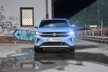 VW T-CROSS 04