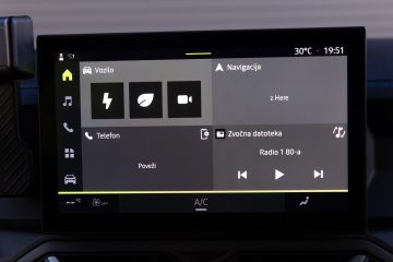 Dacia_Duster_Hybrid_Journey_16