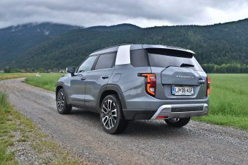 SSANGYONG TORRES 03