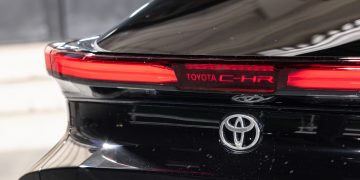 Toyota_C-HR_Plug-in_GR_Sport_70
